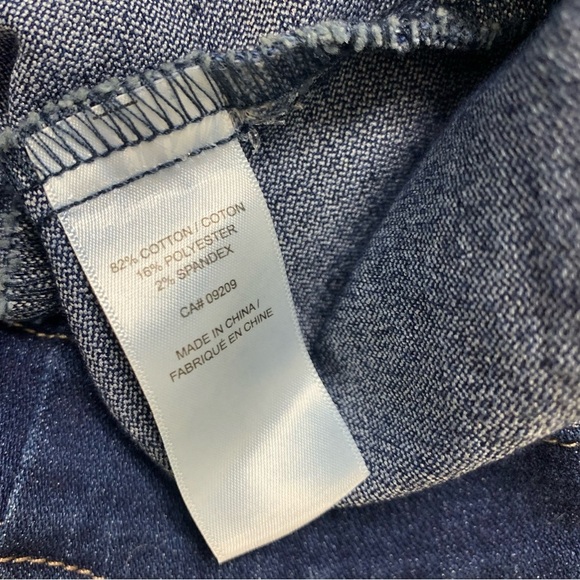 CLEO Denim Trucker Button Front Jean Jacket With 3/4 Sleeves Denim Blue Sz Small - Picture 9 of 10